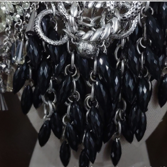 Women's Silver and Black Beaded Floral Rhinestones Leather Strand Necklace - Picture 5 of 9